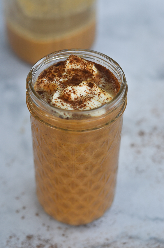 A spicy and flavorful hot beverage, this coffee-free cinnamon vanilla pumpkin latte is the perfect fall drink! Low-carb, sugar-free, Paleo, vegan and dairy-free.