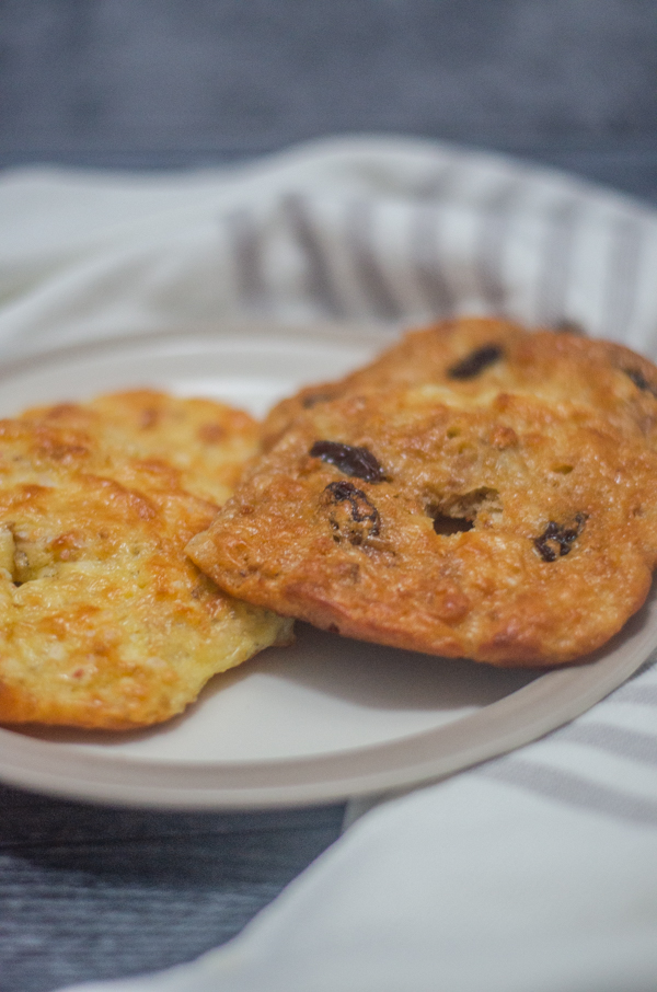 Delicious, quick and easy animal-based bagel thins take just a few minutes to prep and bake. They taste amazing with jam, butter or cream cheese! Gluten-free, grain-free, keto, primal.