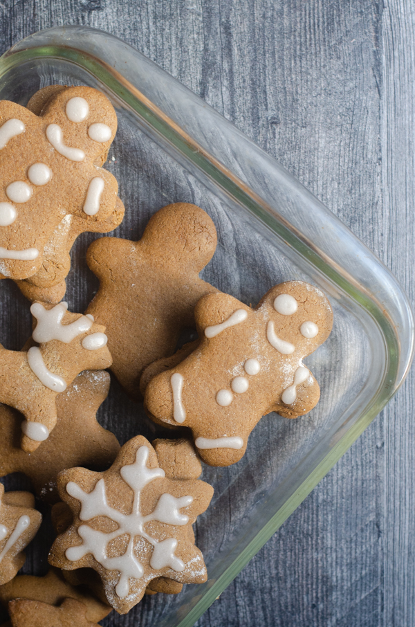 The easiest ever gluten-free gingerbread cookies. You can make them either soft or hard. The entire family will enjoy this delectable dessert!