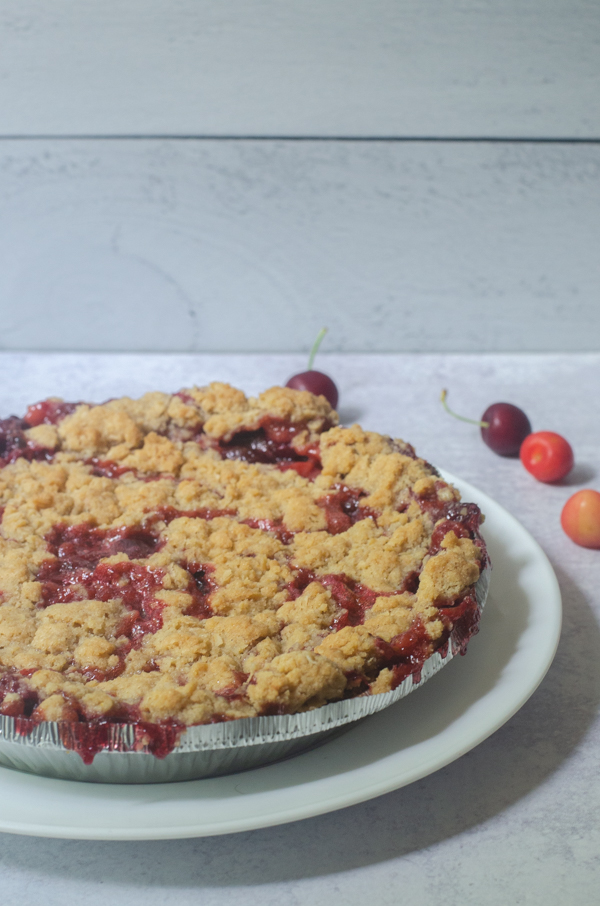 If you're looking for an INCREDIBLE gluten-free cherry pie with crumb topping, then you have come to the right place! This recipe is super quick and takes delicious to a whole new level.