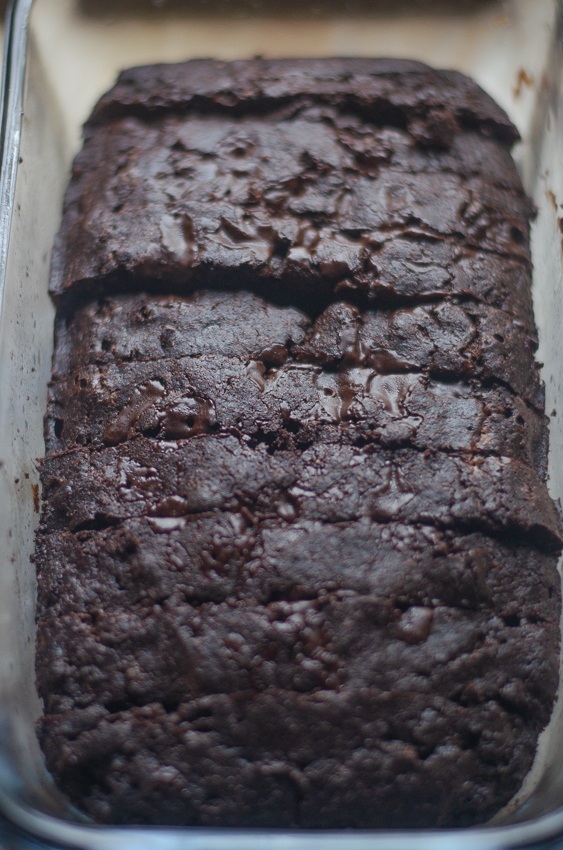 If you're looking for a fun and different recipe, this healthy keto brownie bread is the perfect dessert for you! Keto, low-carb, paleo, sugar-free, gluten-free, dairy-free.