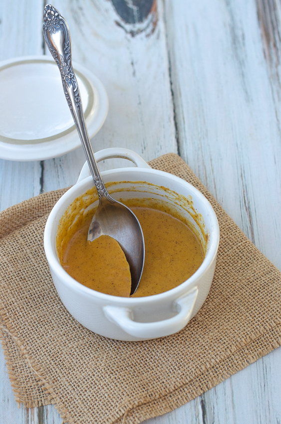 A delicious and smooth no-bake pumpkin pie filling for one. Paleo, keto, gluten-free, grain-free, sugar-free, dairy-free, soy-free. 