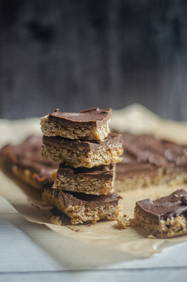 peanut butter chocolate oat bars